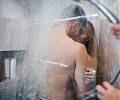 Массаж тела от пышногрудой девушки